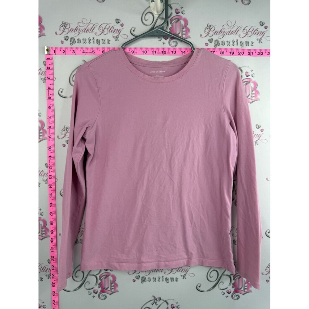 Lord & Taylor shirt stretchy long sleeve Women's Long Sleeve Tee in Dusty Pink